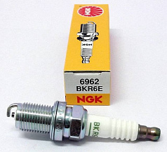 Свеча зажигания NGK BKR6E